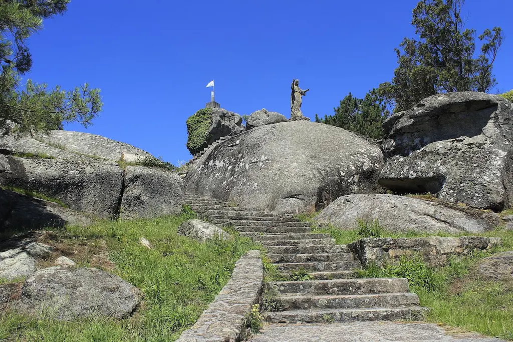 Qué ver y cómo llegar al Mirador Con do Forno en la Isla de Arousa