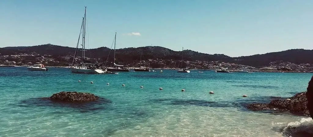 Playa de Castiñeiras en Hío, Cangas do Morrazo